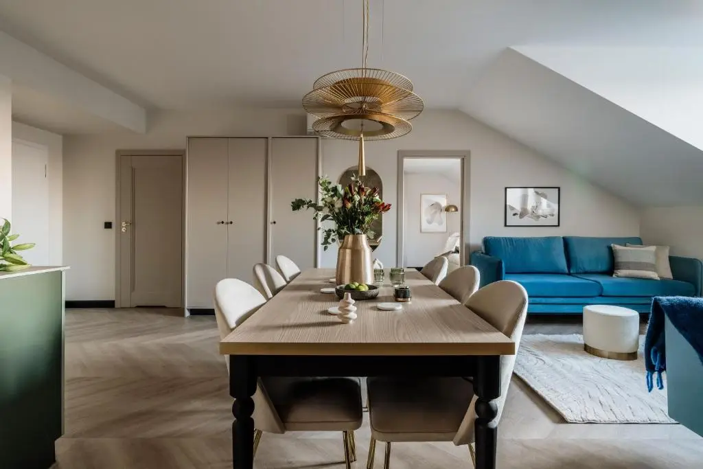 Apartament z 3 sypialniami i widokiem na miasto