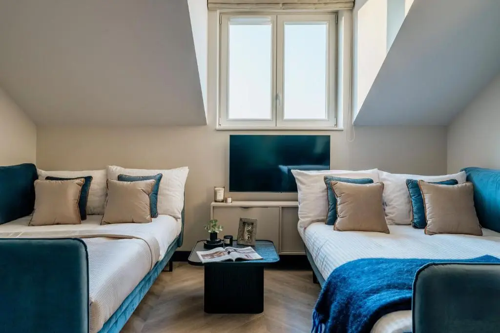 Four Bedroom Apartment with City View